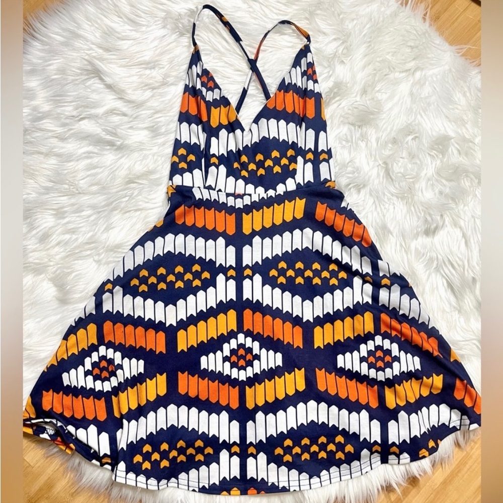 Missguided geo Print Midi Dress with cross cross backing